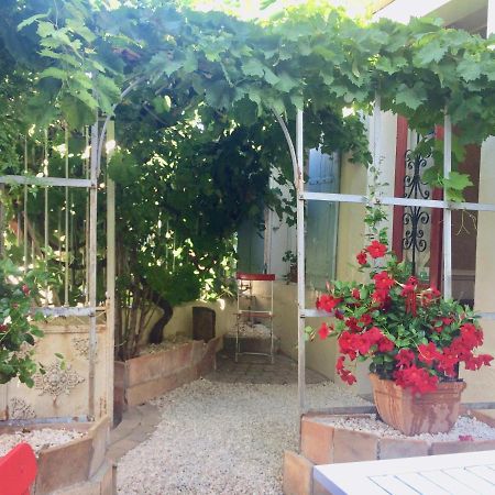 Sainte-Helene Chambres D'Hotes & Appartement Olonzac Екстериор снимка