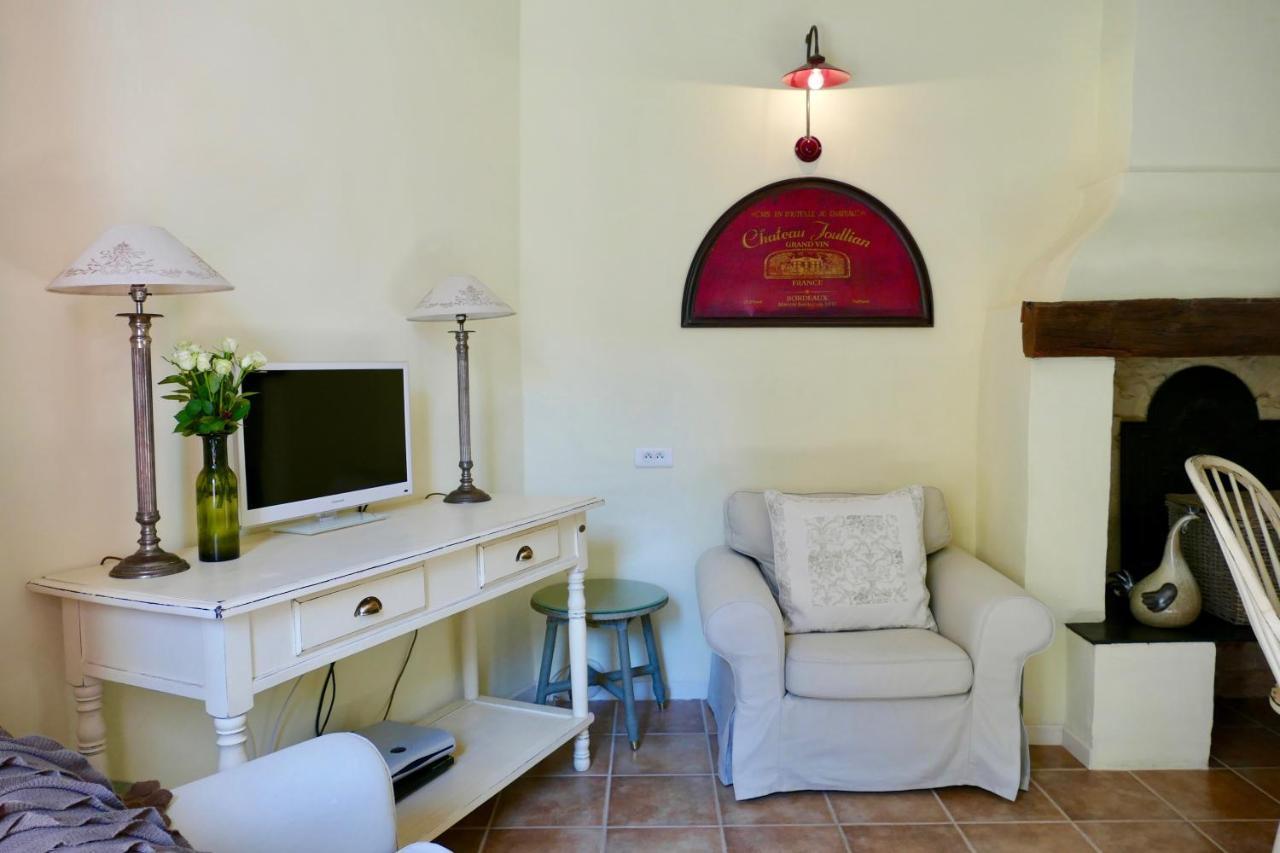 Sainte-Helene Chambres D'Hotes & Appartement Olonzac Екстериор снимка
